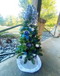 3ft Christmas Tree w/ GT ornaments 202//255