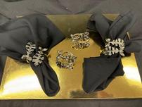 4 Pewter Napkin Rings with Leaves and Napkins 202//152