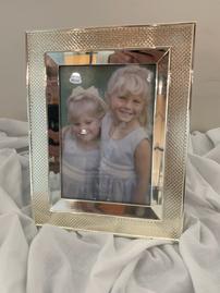 Lenox Silver Picture Frame With Suede Backing 202//269